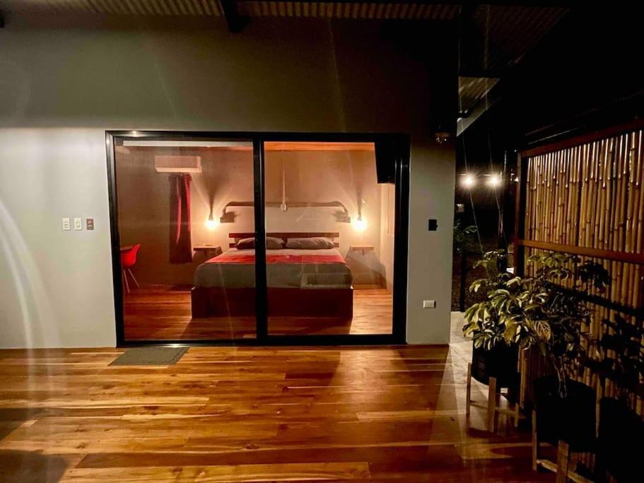 Industrial Studio With Private Jacuzzi Uvita Exteriér fotografie